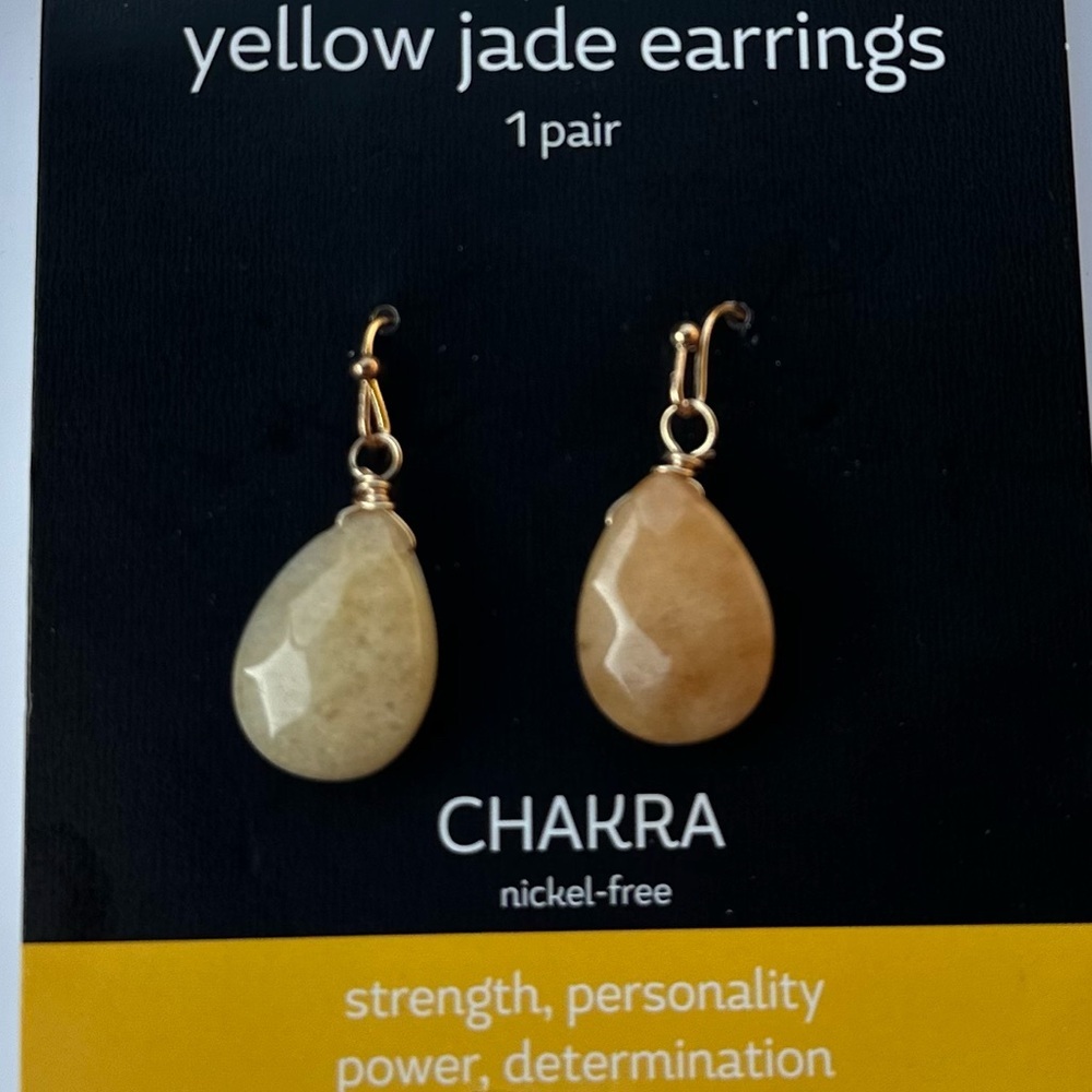 Yellow jade earrings NWT